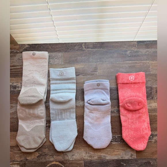 Lululemon Sock Bundle - Picture 1 of 4